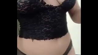 Mom Yn Iawn Horny Ar Ei Ben-Blwydd