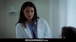 Sylvia Sage studiuje Erekcji Członka swojego Syna