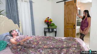 Vechi vitreg anal naibii de slab în latina fiica vitregă Vechi vitreg anal naibii de slab în latina fiica vitregă