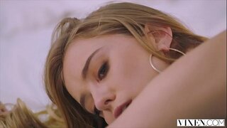 МЕГЕРА Моделі Бар Ғажайып Жабайы Секс Боссом МЕГЕРА Моделі Бар Ғажайып Жабайы Секс Боссом