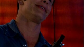 מטרו - Mamcitas 01 - סצנה 2