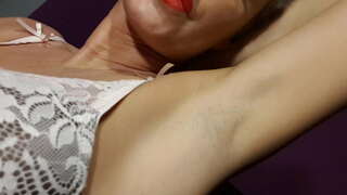 Lyfu a arogl fy cesail